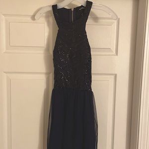 I am selling a size 7 speechless prom dress
